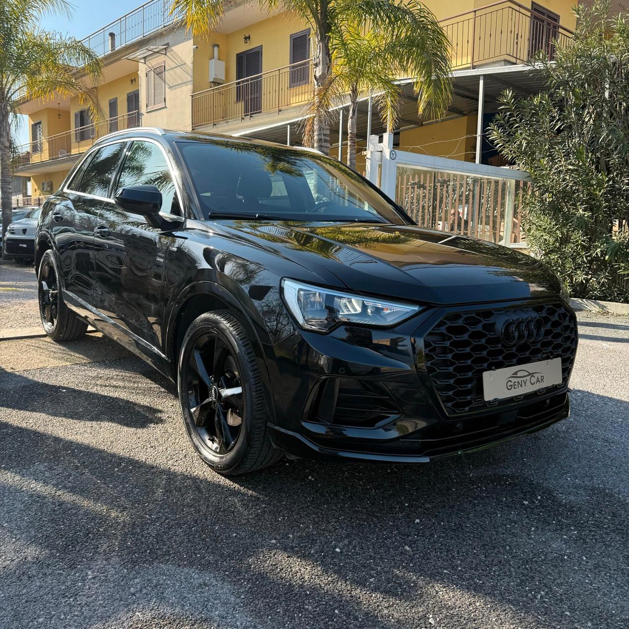 Audi Q3 2.0 TDI 150 CV S tronic S line Edition