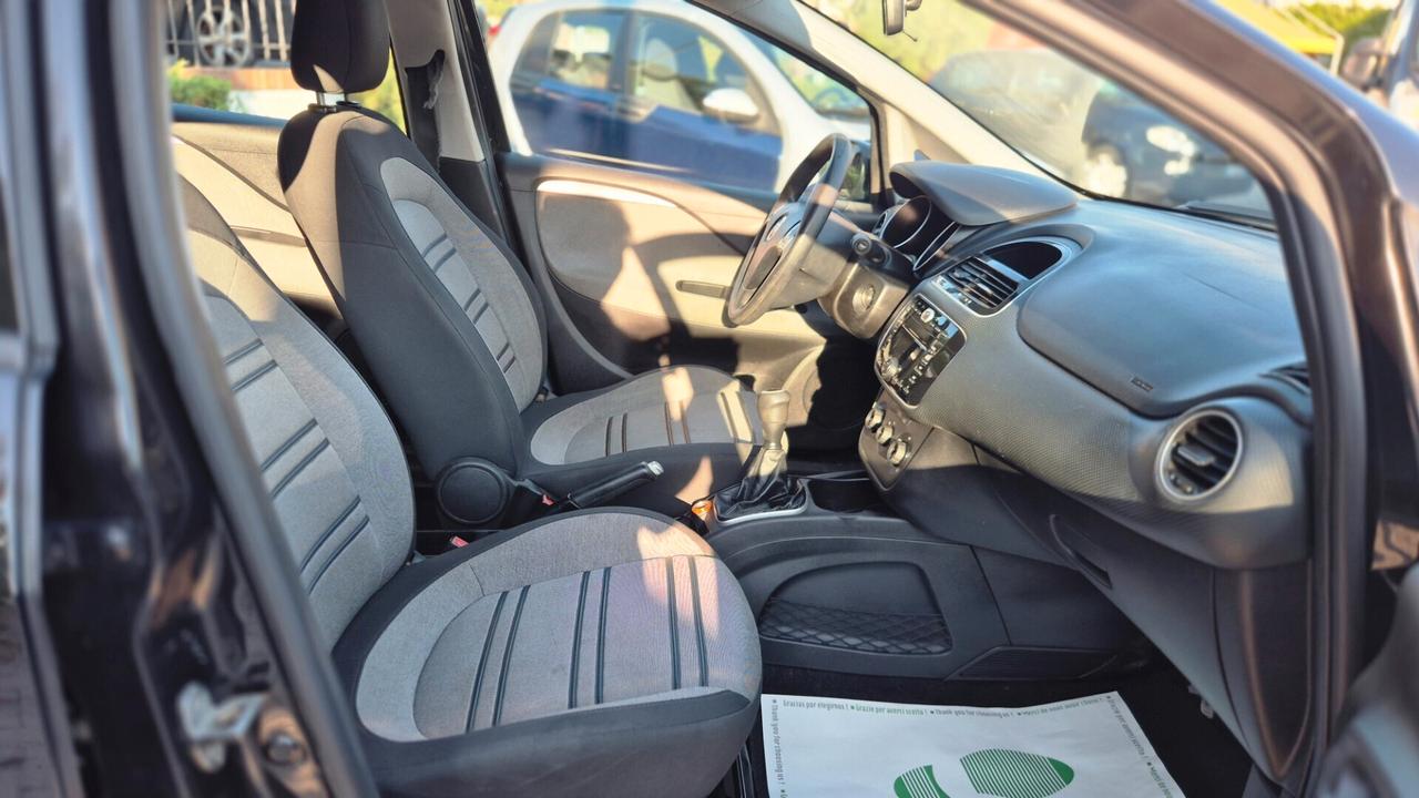 Fiat Punto Evo 1.3 Mjt 95 CV5pEURO5/catena appena cambiata /OK Neopatentati