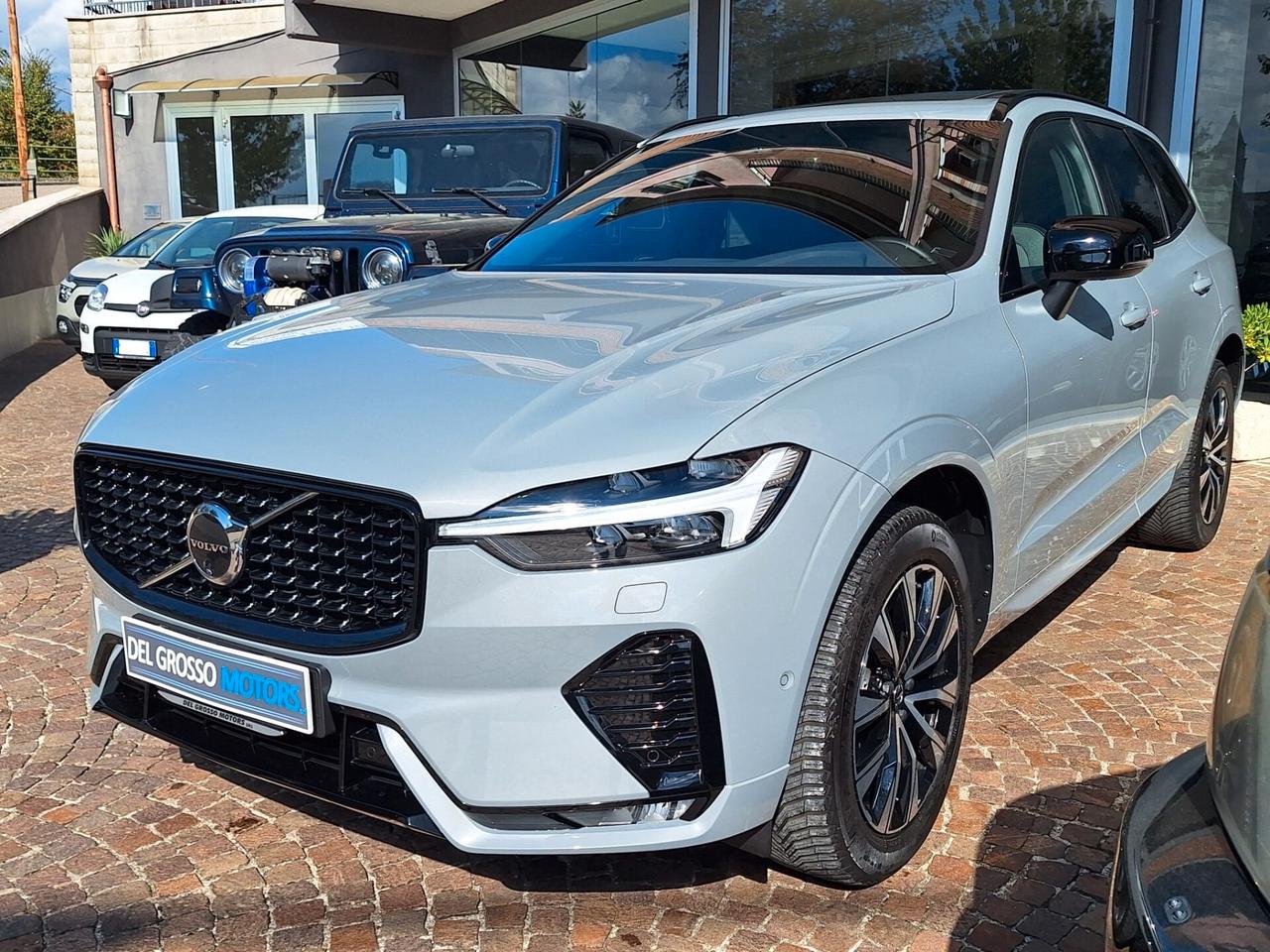 Volvo XC 60 XC60 B4 (d) AWD automatico Ultimate Dark