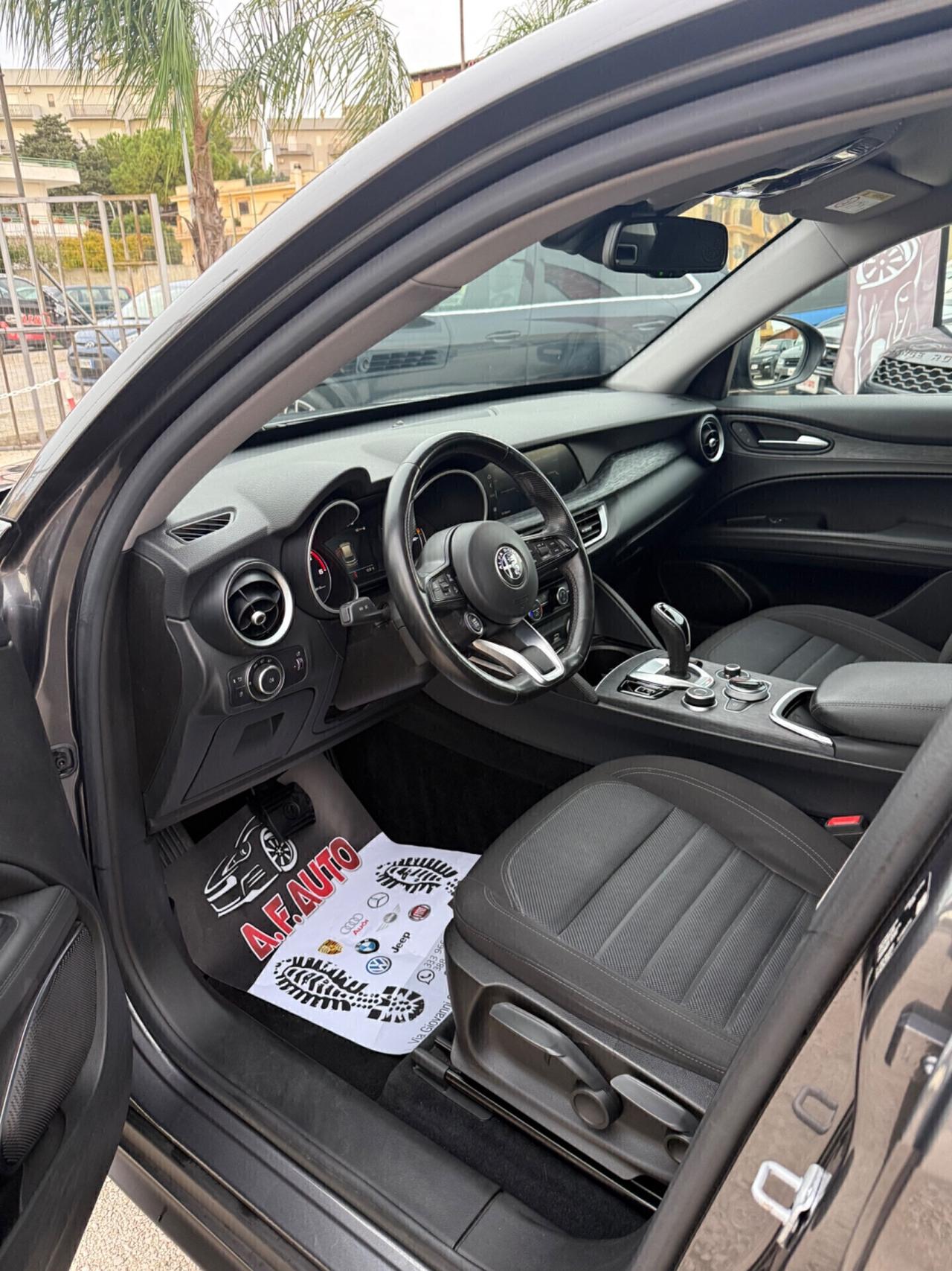 Alfa Romeo Stelvio 2.2 Turbodiesel 190 CV AT8 RWD Executive