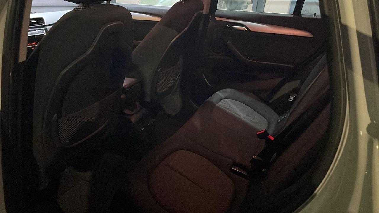 Bmw X1 xDrive20d Advantage