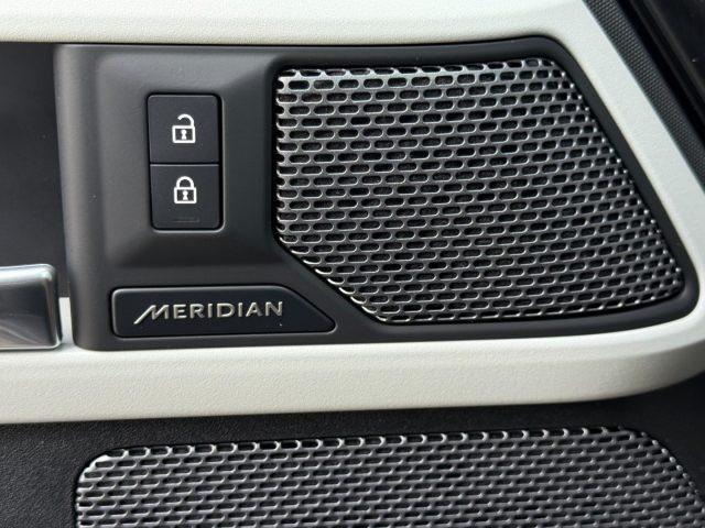 LAND ROVER Defender 110 3.0D 200 CV AWD Auto SE AUTOCARRO PREZZO NETTO