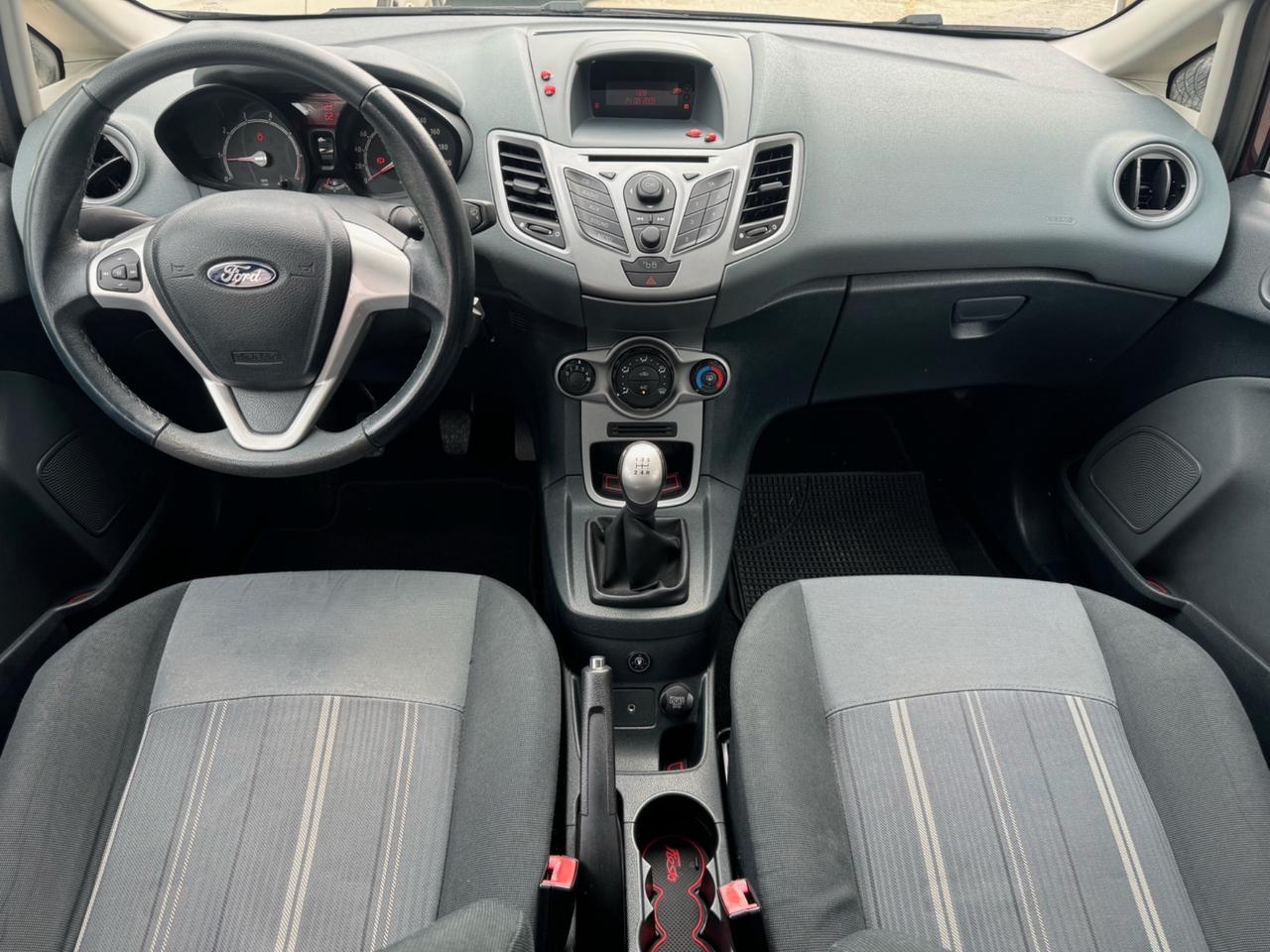 Ford Fiesta 1.4 GPL Titanium - IMPECCABILE
