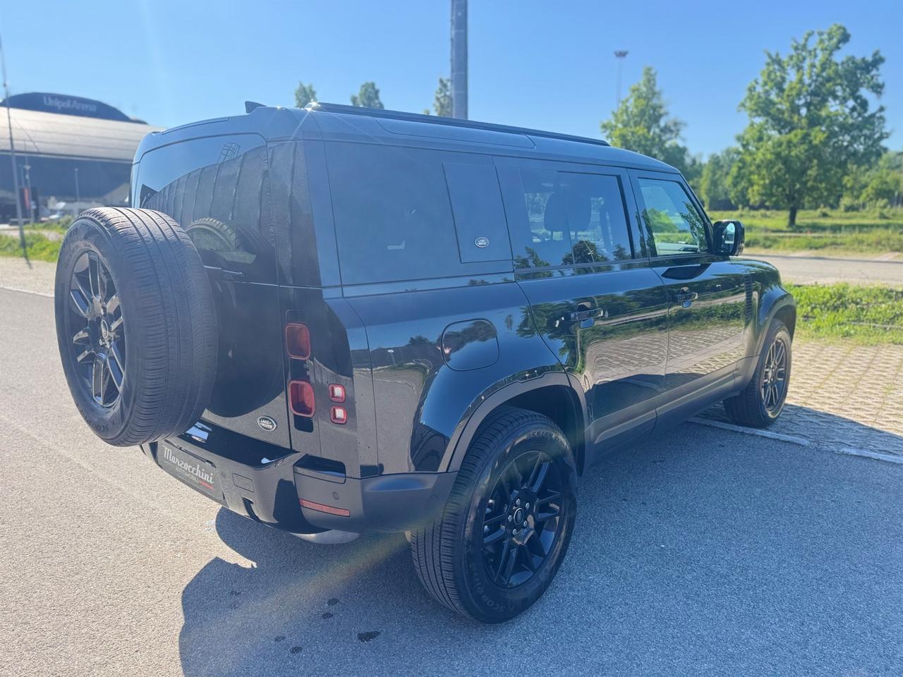 LAND ROVER DEFENDER AUTOCARRO PREZZO + IVA