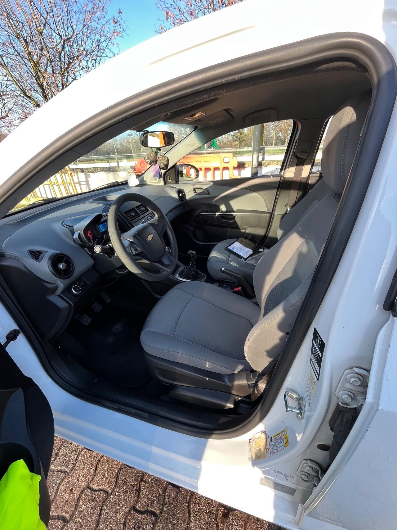 Chevrolet Aveo 1.2 LS