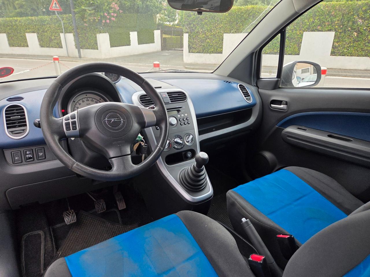 Opel Agila - 2009