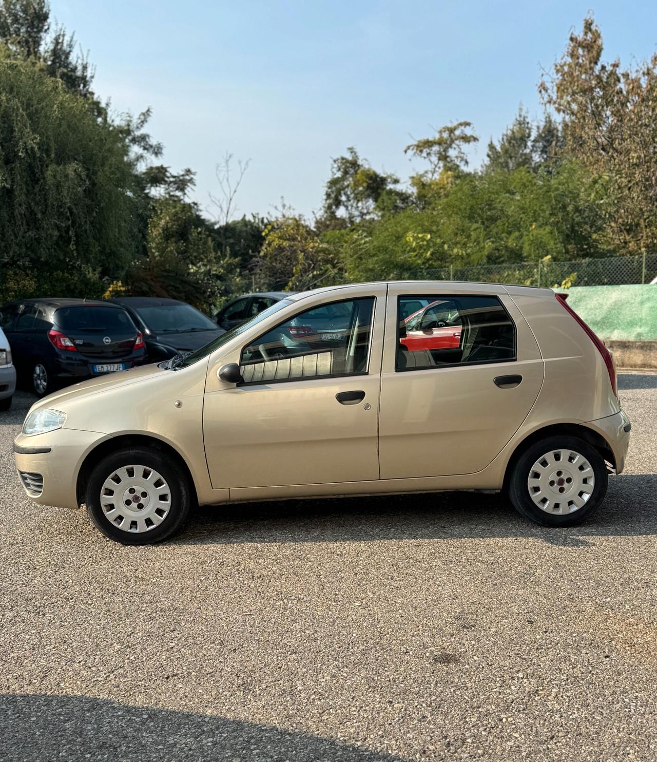 Fiat Punto 1.2 5p 44kw Active GPL *UNICO PROPRIETARIO*