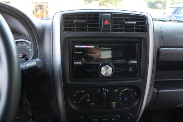 SUZUKI Jimny 1.3 4WD A/T Evolution Plus