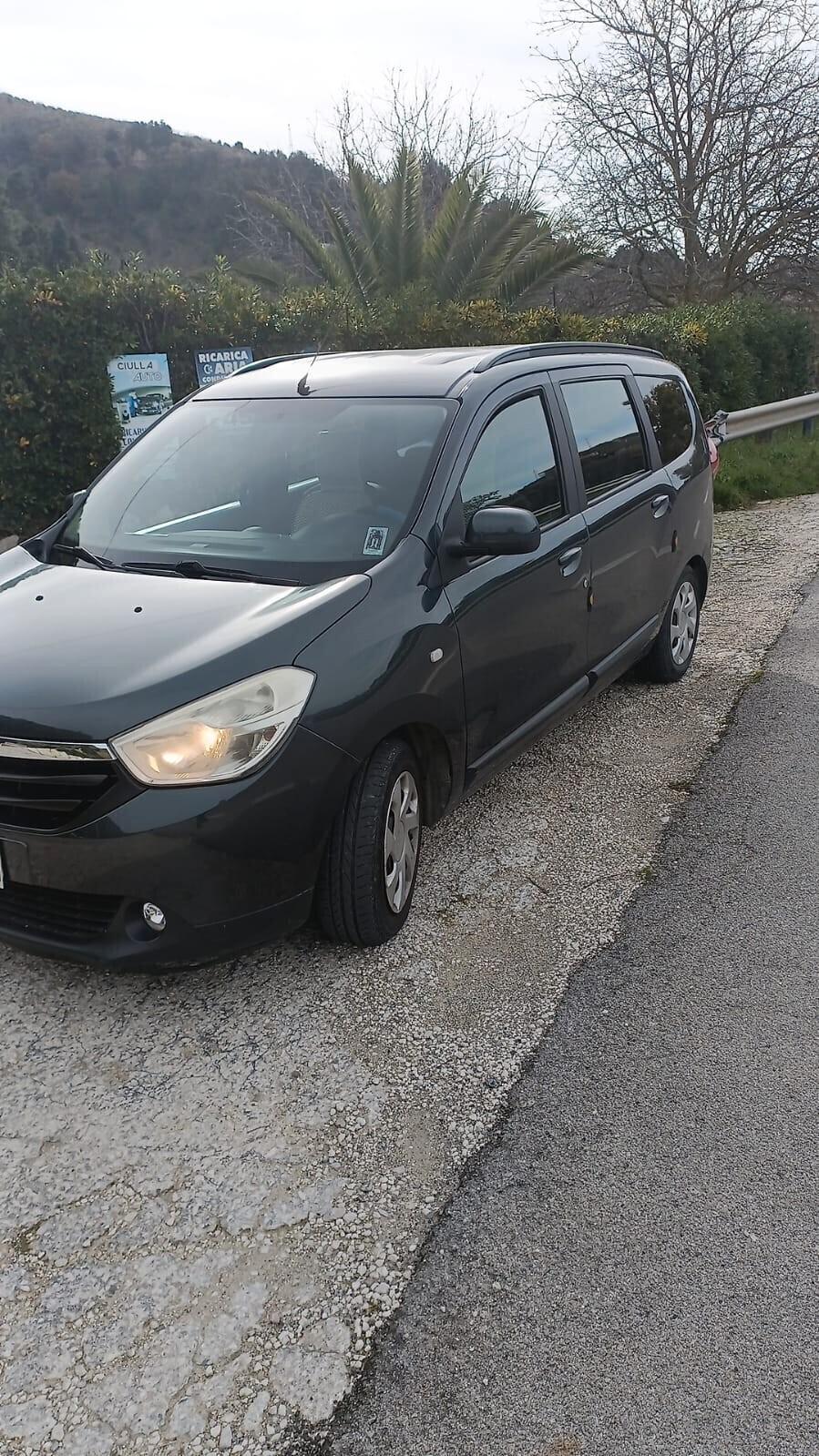 Dacia Lodgy 1.5 dCi 110CV 7 posti Lauréate - 2013
