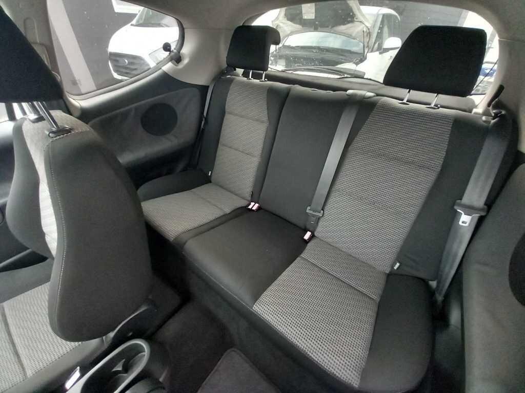 PEUGEOT 207 1,4 BENZINA- OK NEOPATENTATI