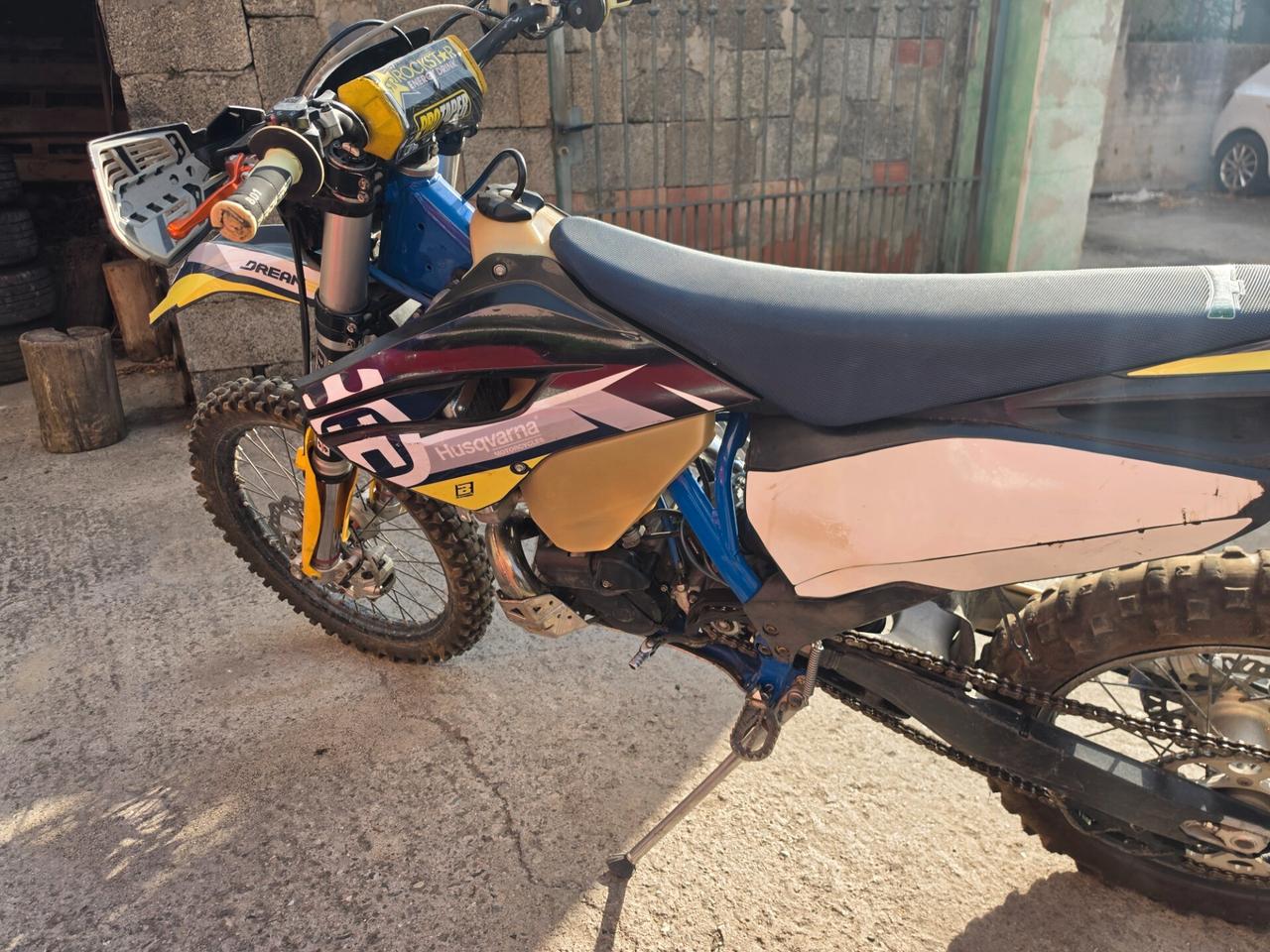 Husqvarna FE 250 TARGATO