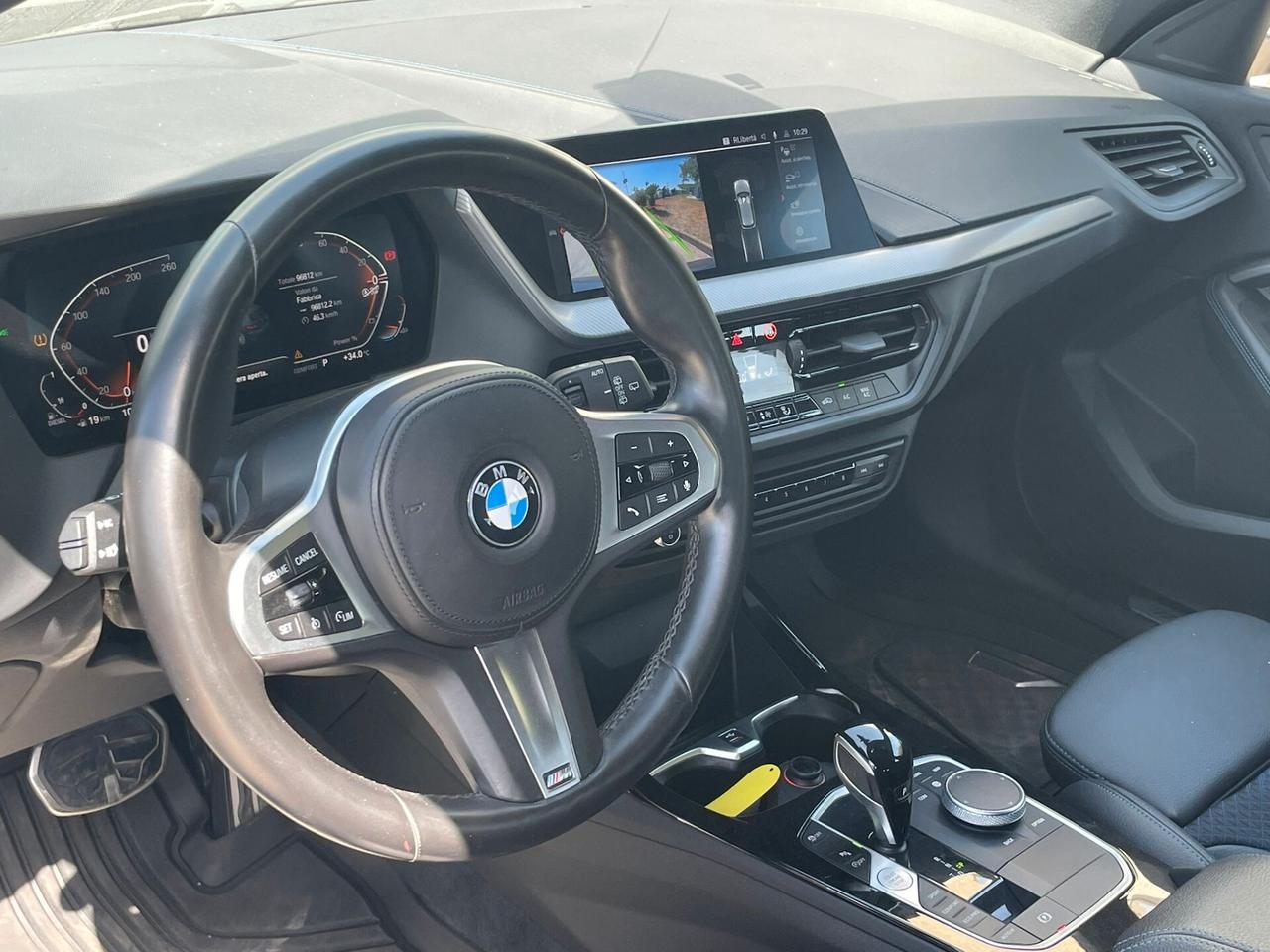 Bmw 116d Msport possibilità noleggio no scoring