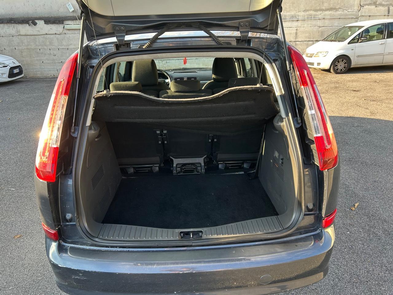 Ford C-Max 1.6 TDCi (90CV) Titanium