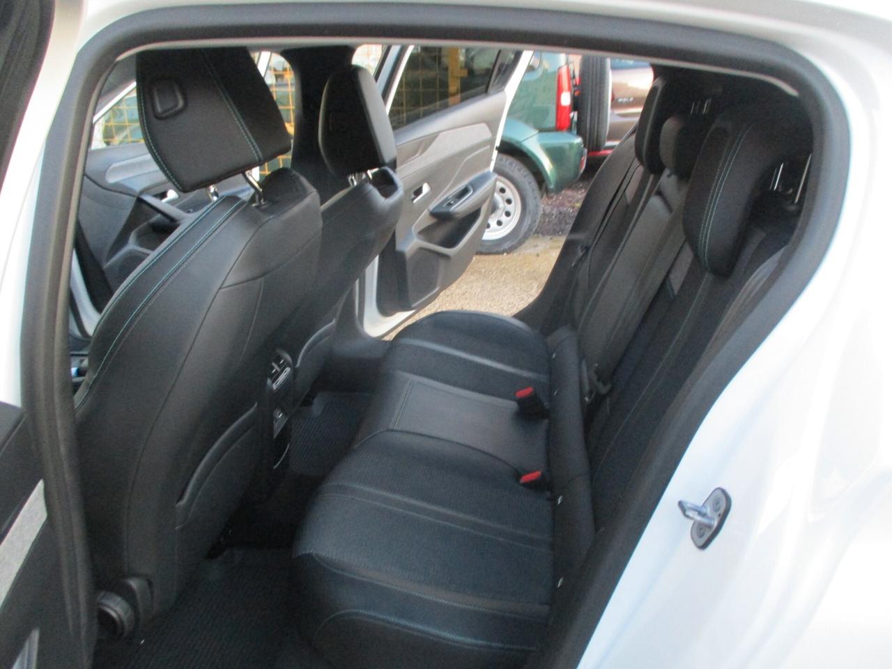 Peugeot 308 BlueHDi 130 CV GT Pack GARANTA 24 MESI