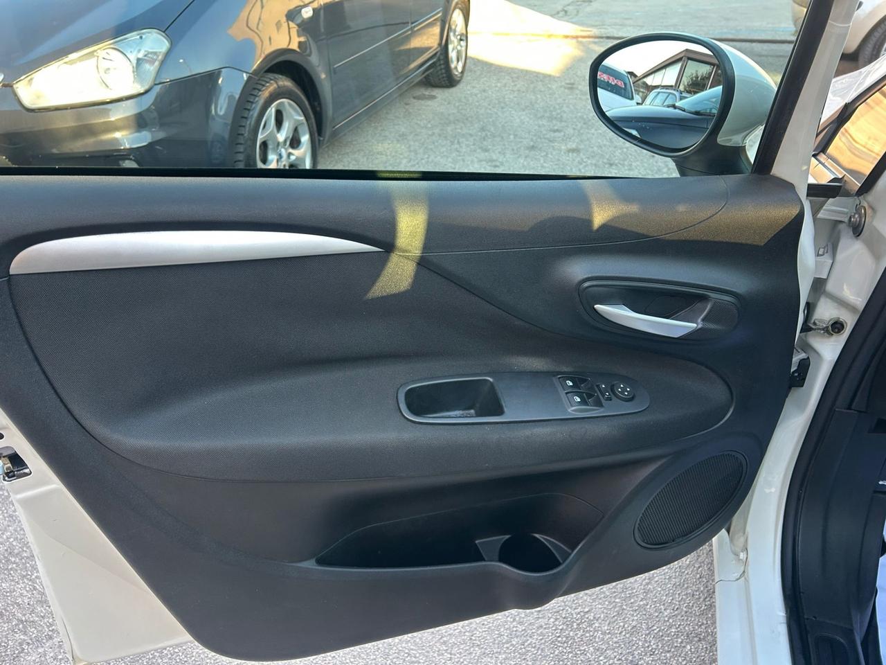 Fiat Punto 1.3 MJT II 75 CV 5 porte Lounge