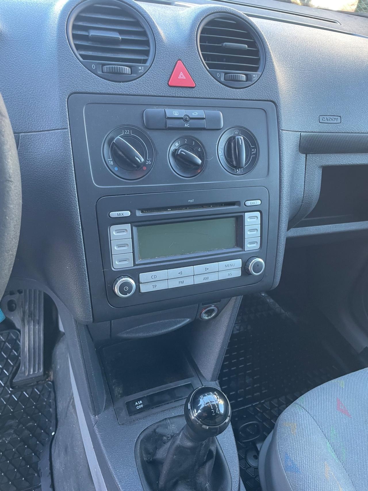 Volkswagen Caddy 2.0 Ecofuel 4p. Van Vetrato