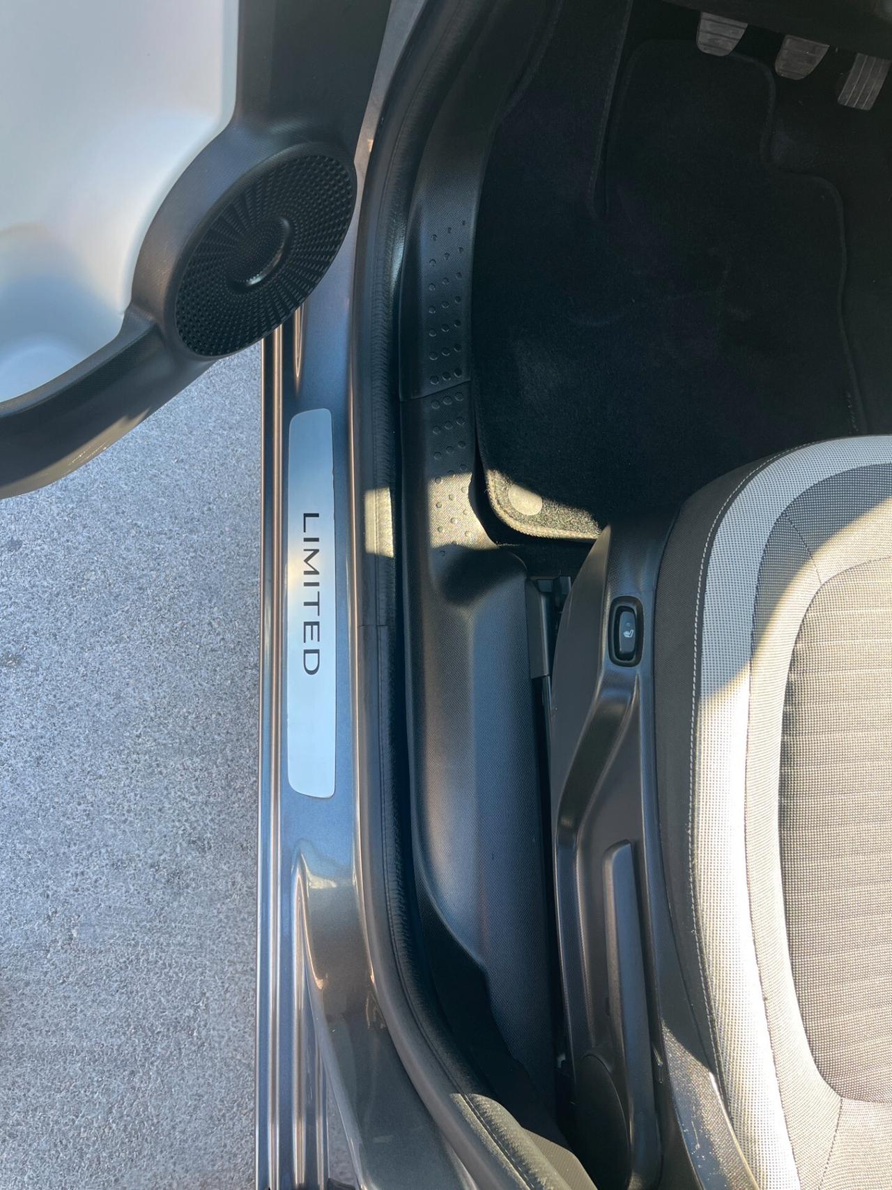 Renault Twingo TCe 90 CV Stop&Start Energy Zen Limited