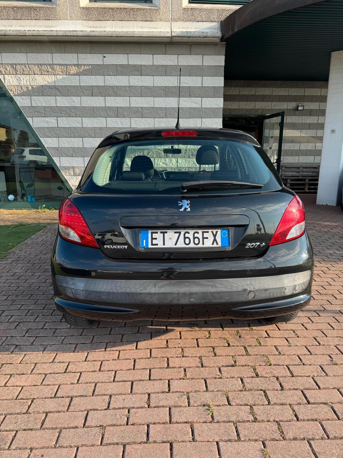 Peugeot 207 Plus 1.4 8V 75CV 5p. ECO GPL