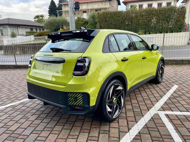 ABARTH 600e 54KWH Turismo 240CV - NUOVA
