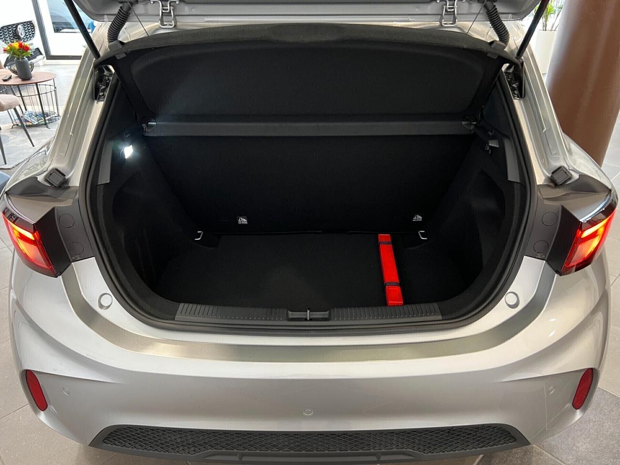 MG3 HYBRID PLUS LUXURY 195 CV AUTO KM0