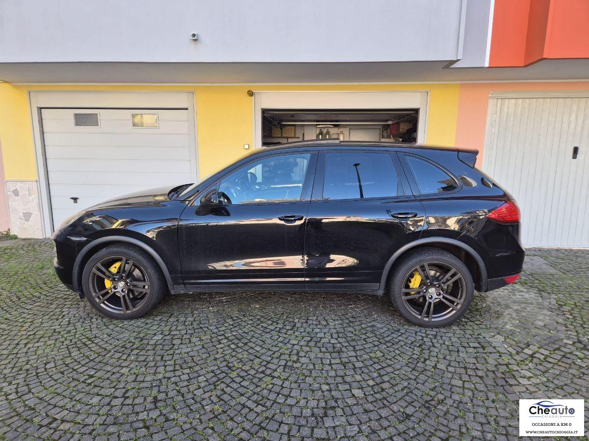 PORSCHE - Cayenne - 3.0 Diesel