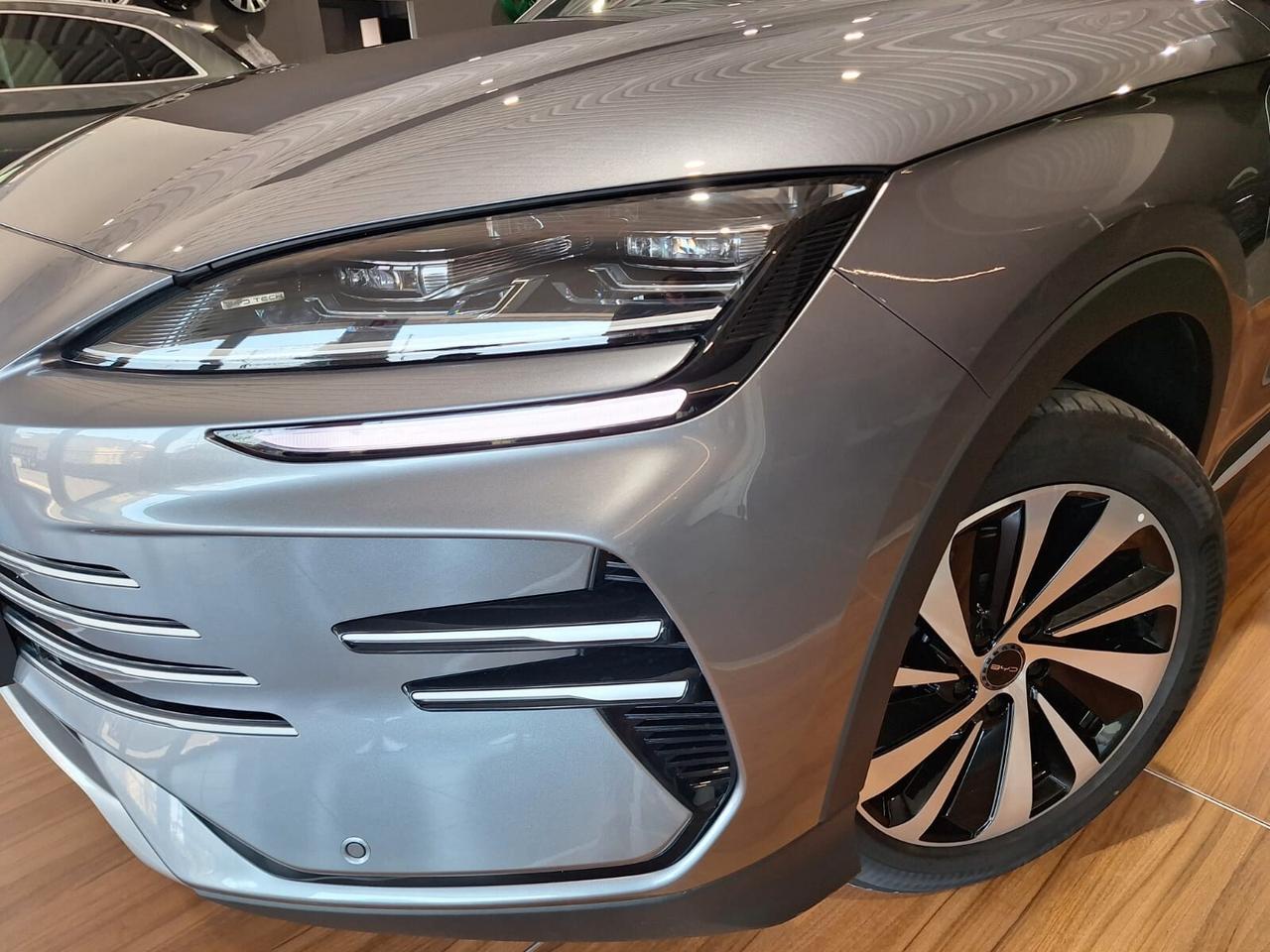 Byd Seal U DM-i 1.5 218 CV PHEV Boost