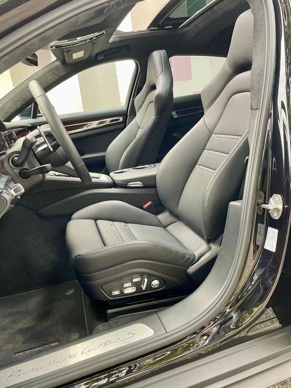 Porsche Panamera 4.0 Turbo S Executive
