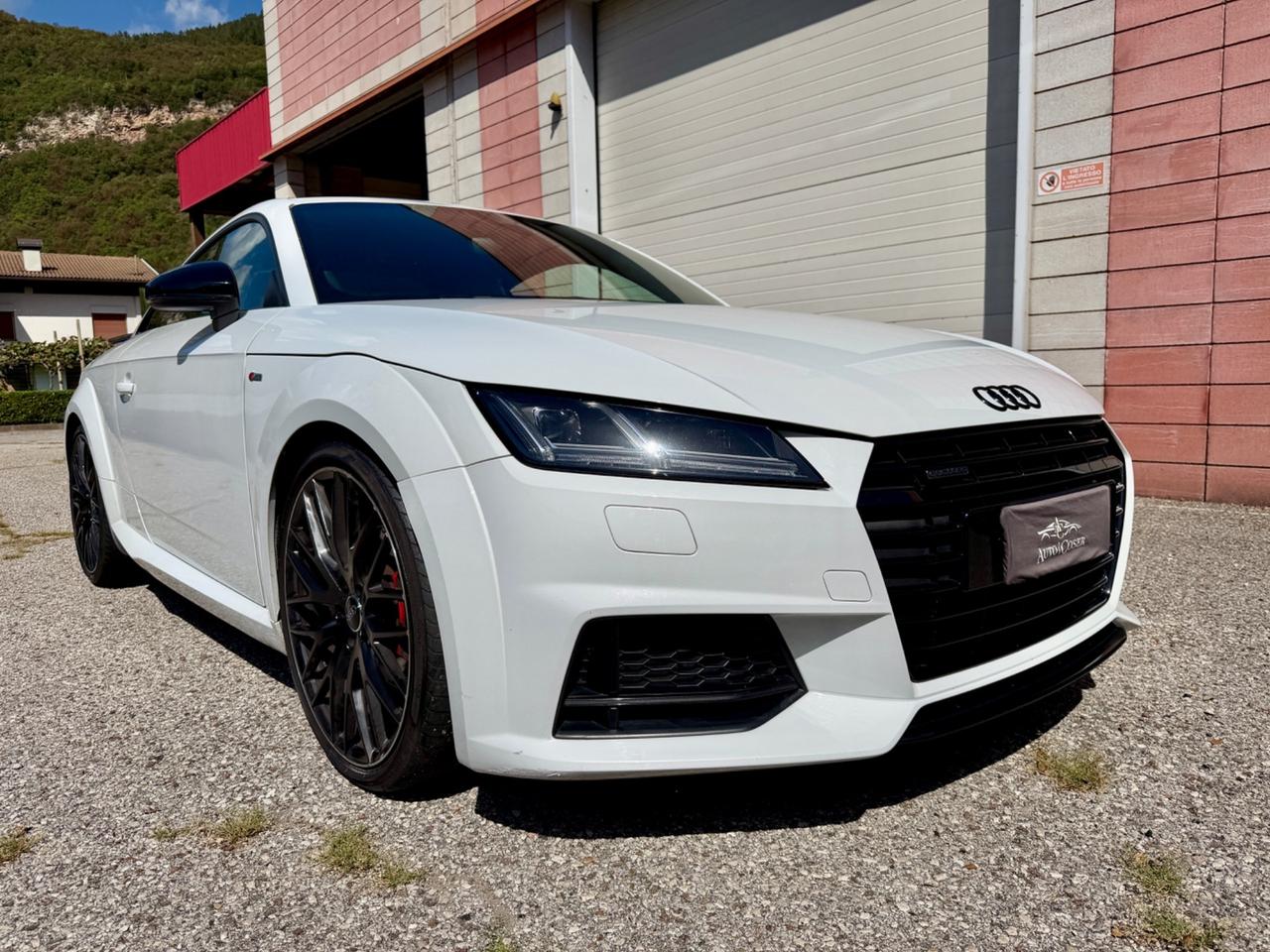 Audi TT S - Coupé 2.0 TFSI quattro S Line