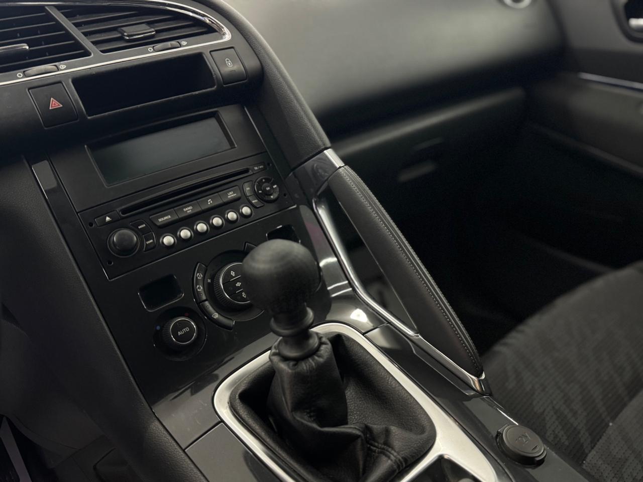 Peugeot 3008 1.6 HDi 110CV Premium Full Opt