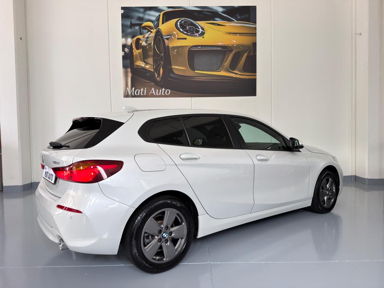 Bmw 118 118d 5p. Business Advantage auto 150cv