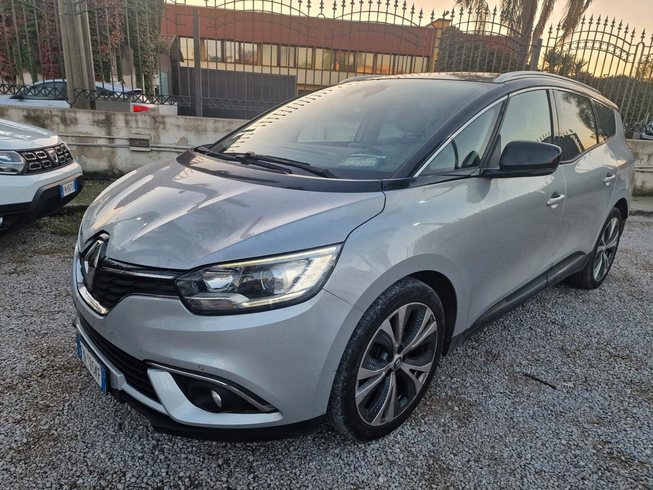 Renault Grand Scenic dCi 8V 110 CV EDC Energy Intens