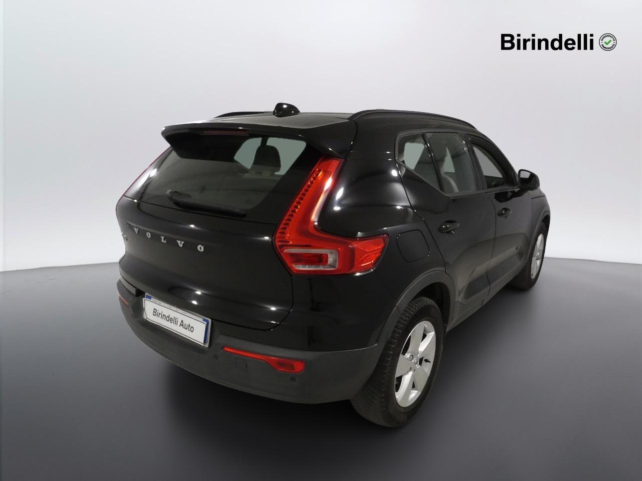 VOLVO XC40 (2017-->) - XC40 T3