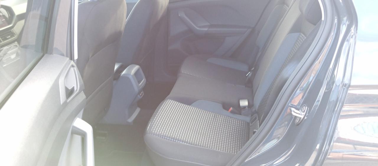 Volkswagen T-Cross 1.0 TSI 95 CV ACTIVE - GARANZIA