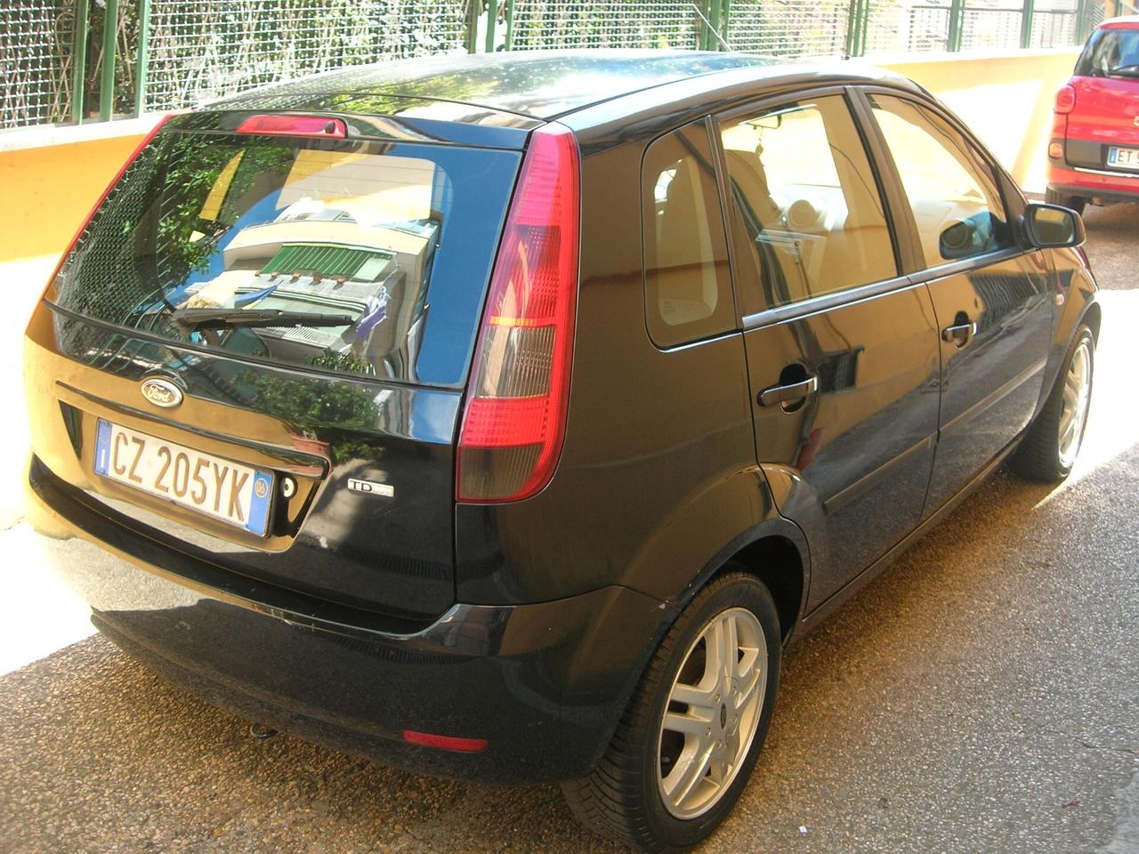 Ford Fiesta 1.4 TDCi 5p. Titanium