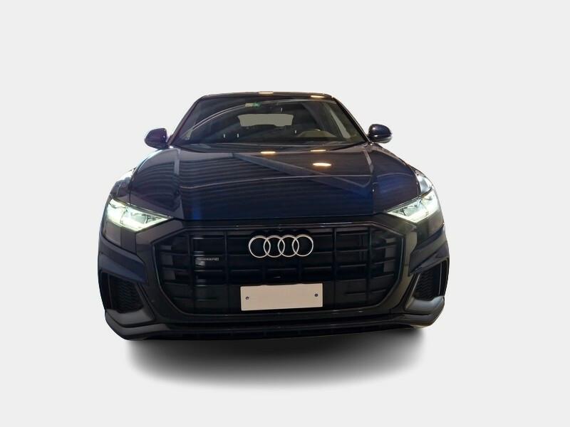 AUDI Q8 50 TDI MHEV 210kW quattro tiptronic Sport