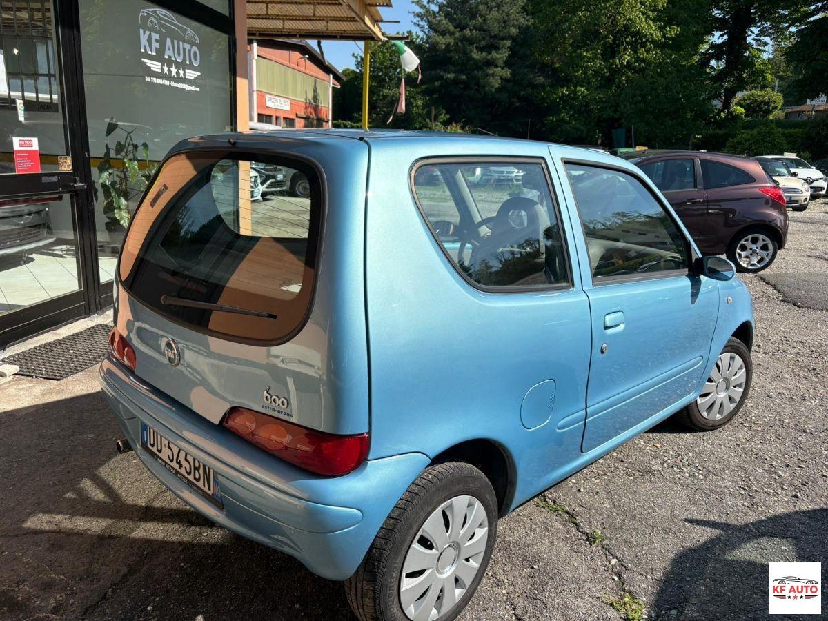 FIAT - 600 - 1.1 Active