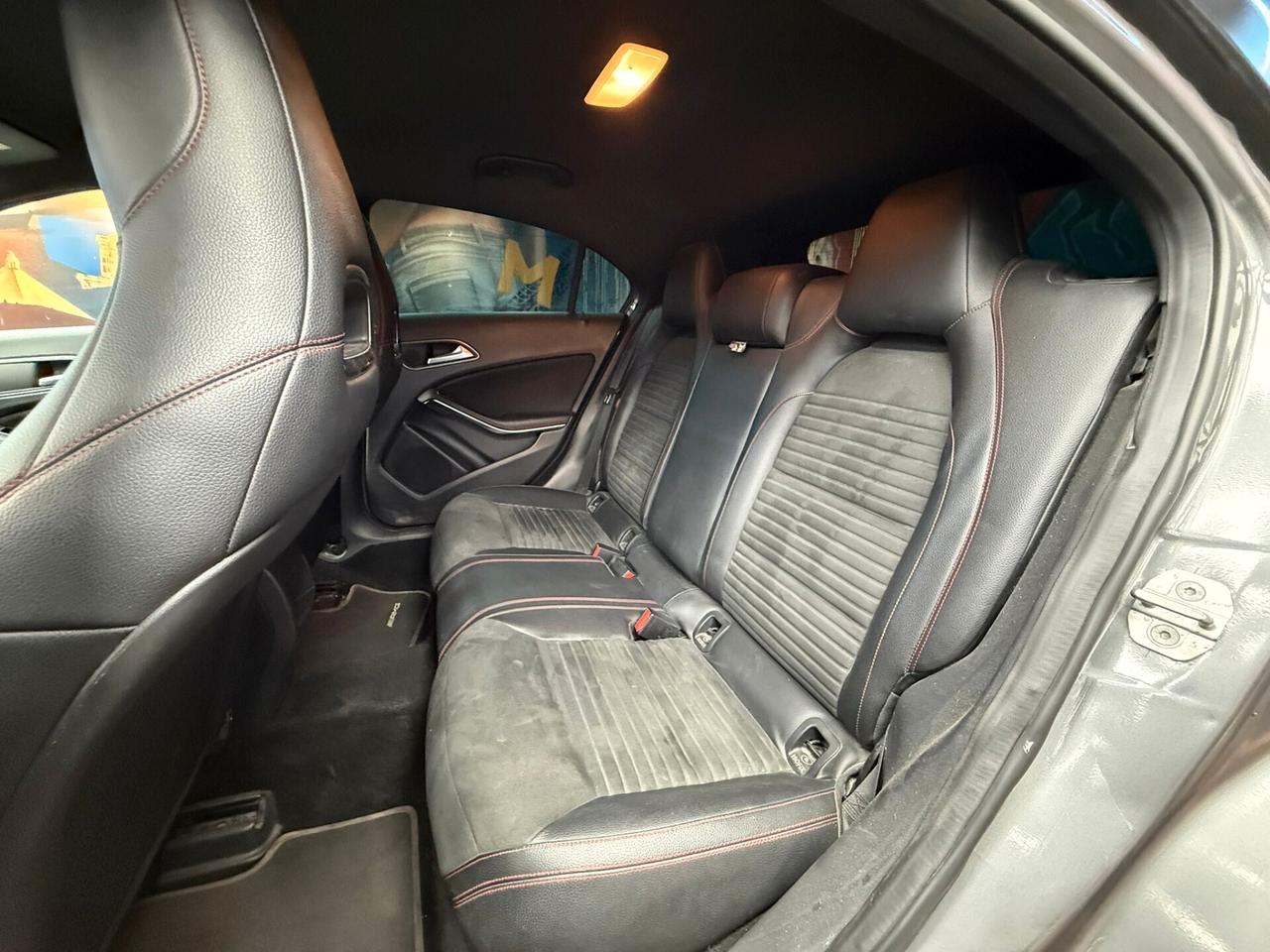 Mercedes-benz A 180 CDI Automatic Dark Night Edition (988)