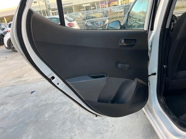 Hyundai i10 1.0 MPI Tech