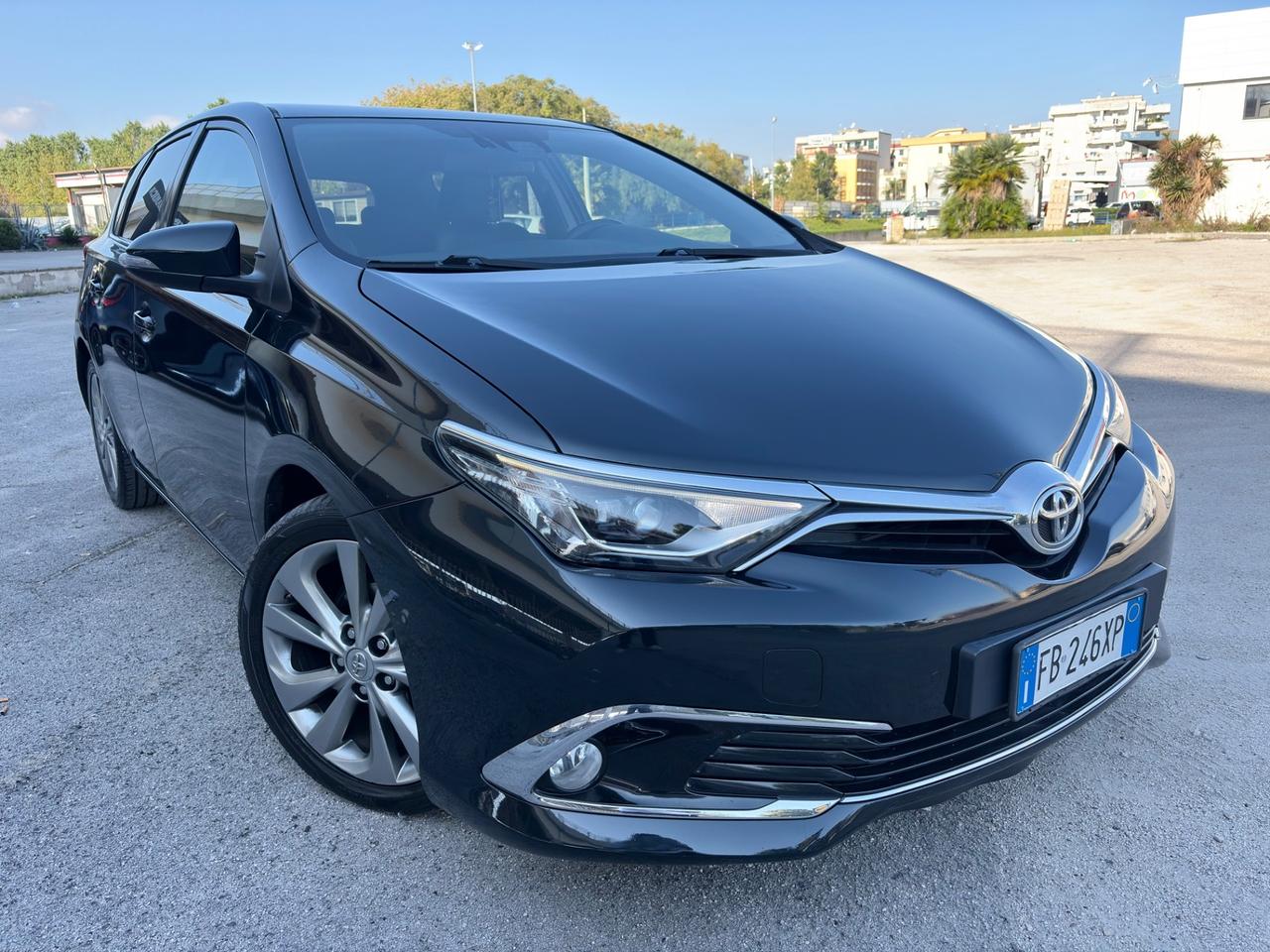 Toyota Auris 1.6 D-4D magnifica starfull