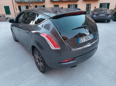 Lancia Delta 1.6 MJT DPF 105 CV Gold
