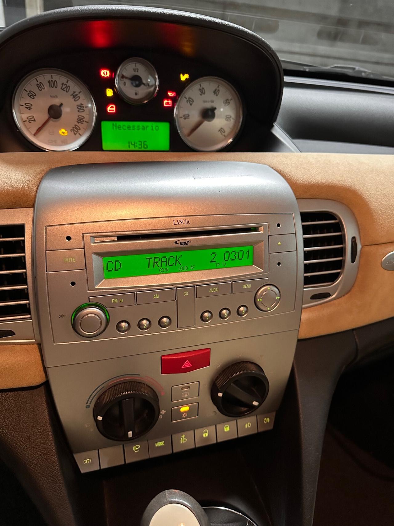 Lancia Ypsilon 1.4 2009