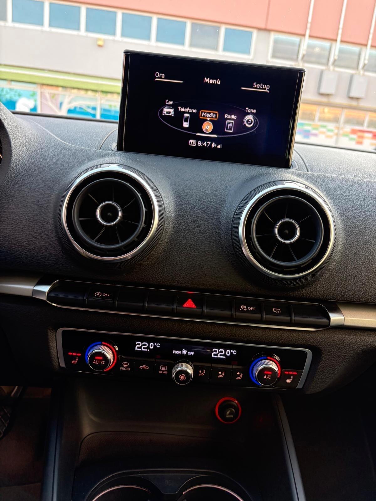 Audi A3 1.6 TDI 105 cv Neopatentati