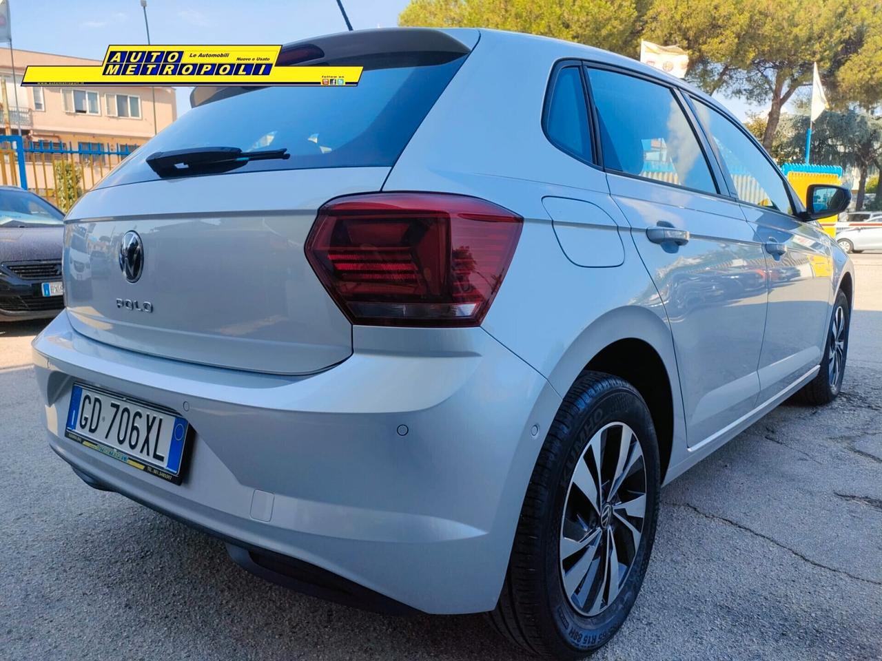 Volkswagen Polo 1.0 95cv TSI DSG Comfortline (Automatica)