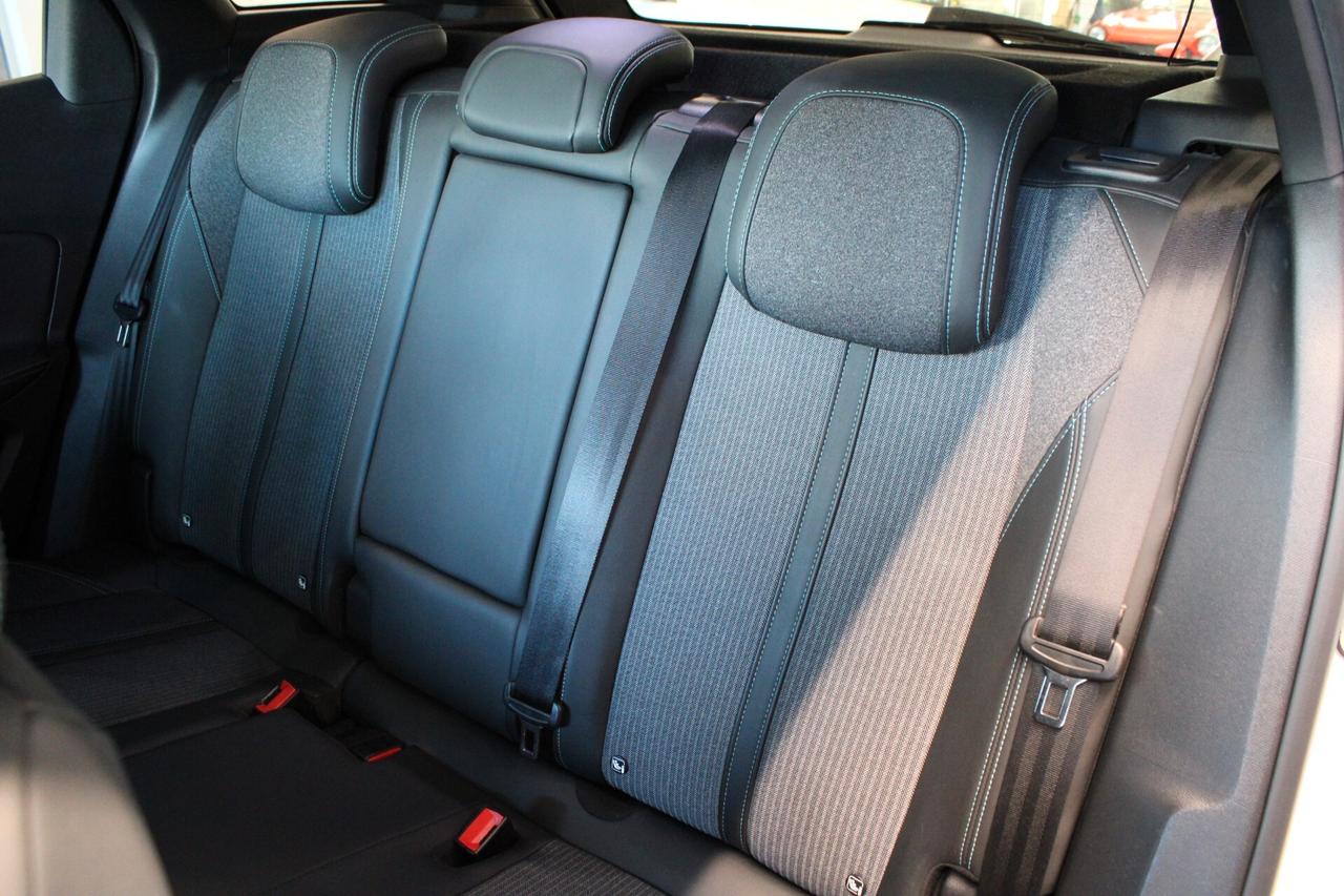 Peugeot 3008 BlueHDi 130 S&S Allure
