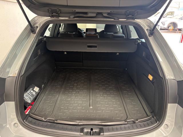 TOYOTA Corolla Touring Sports 2.0 Hybrid Business