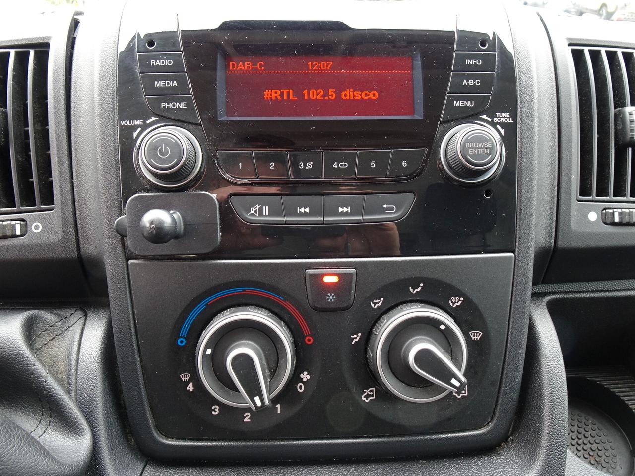 Citroen Jumper 28 BlueHDi 120 S&S PC-TN Furgone