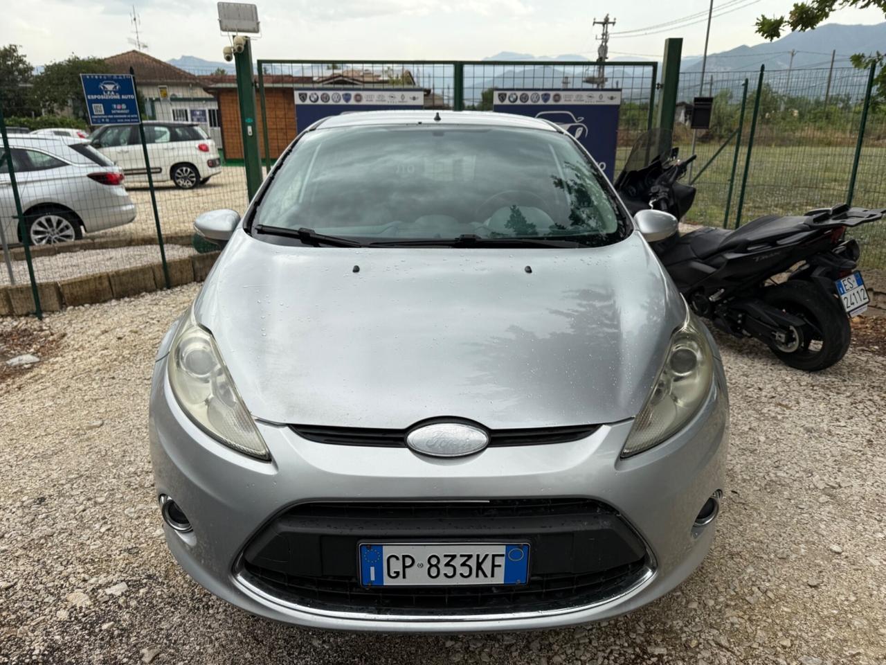 Ford Fiesta 1.4 5 porte GPL Titanium neopatentati