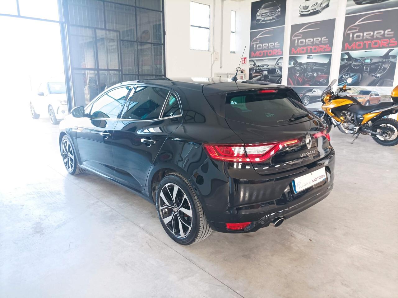 Renault Mégane dCi 8V 110 CV EDC Energy Intens