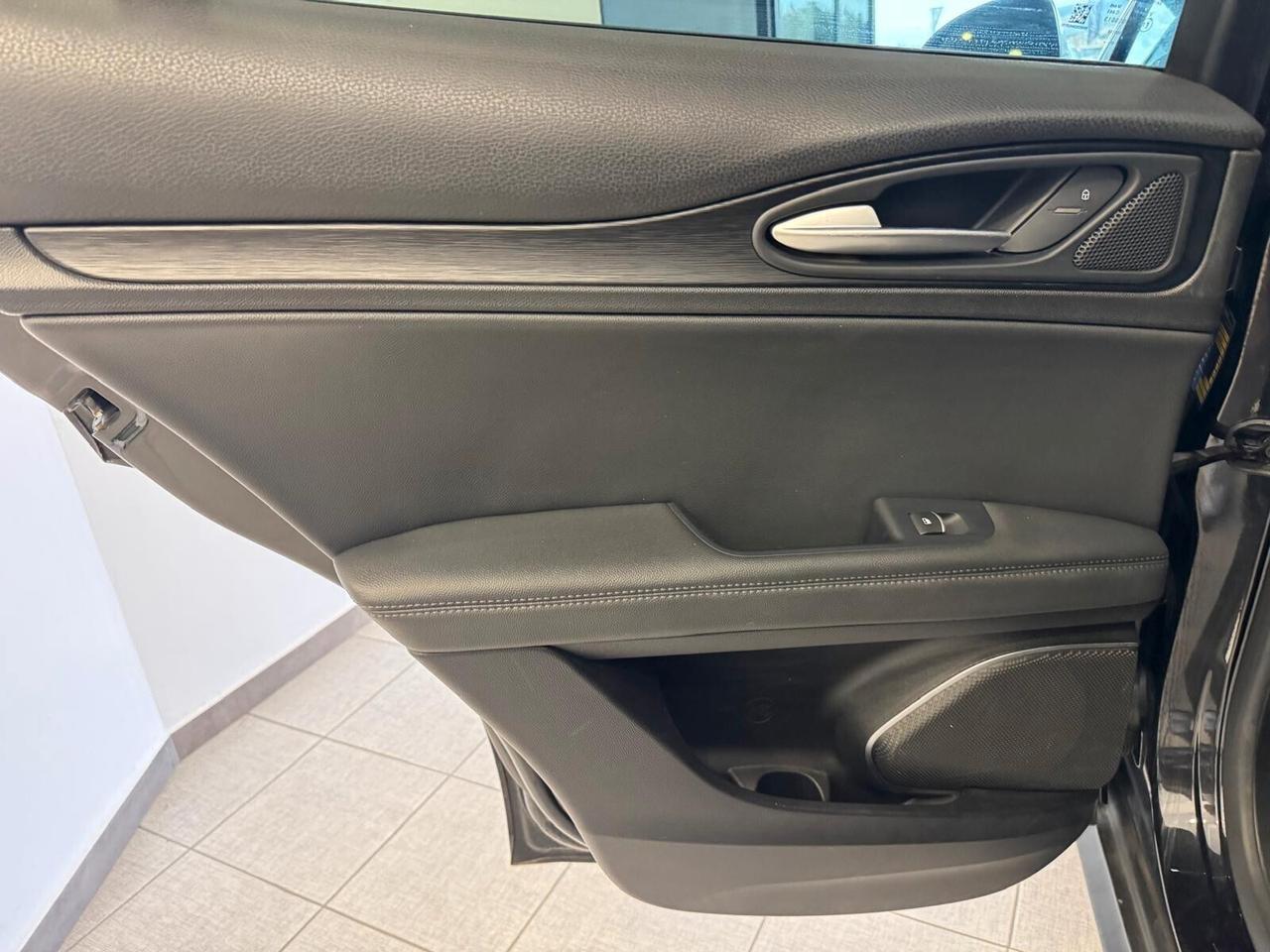 Alfa Romeo Stelvio 2.2 Q4 180cv iva esposta