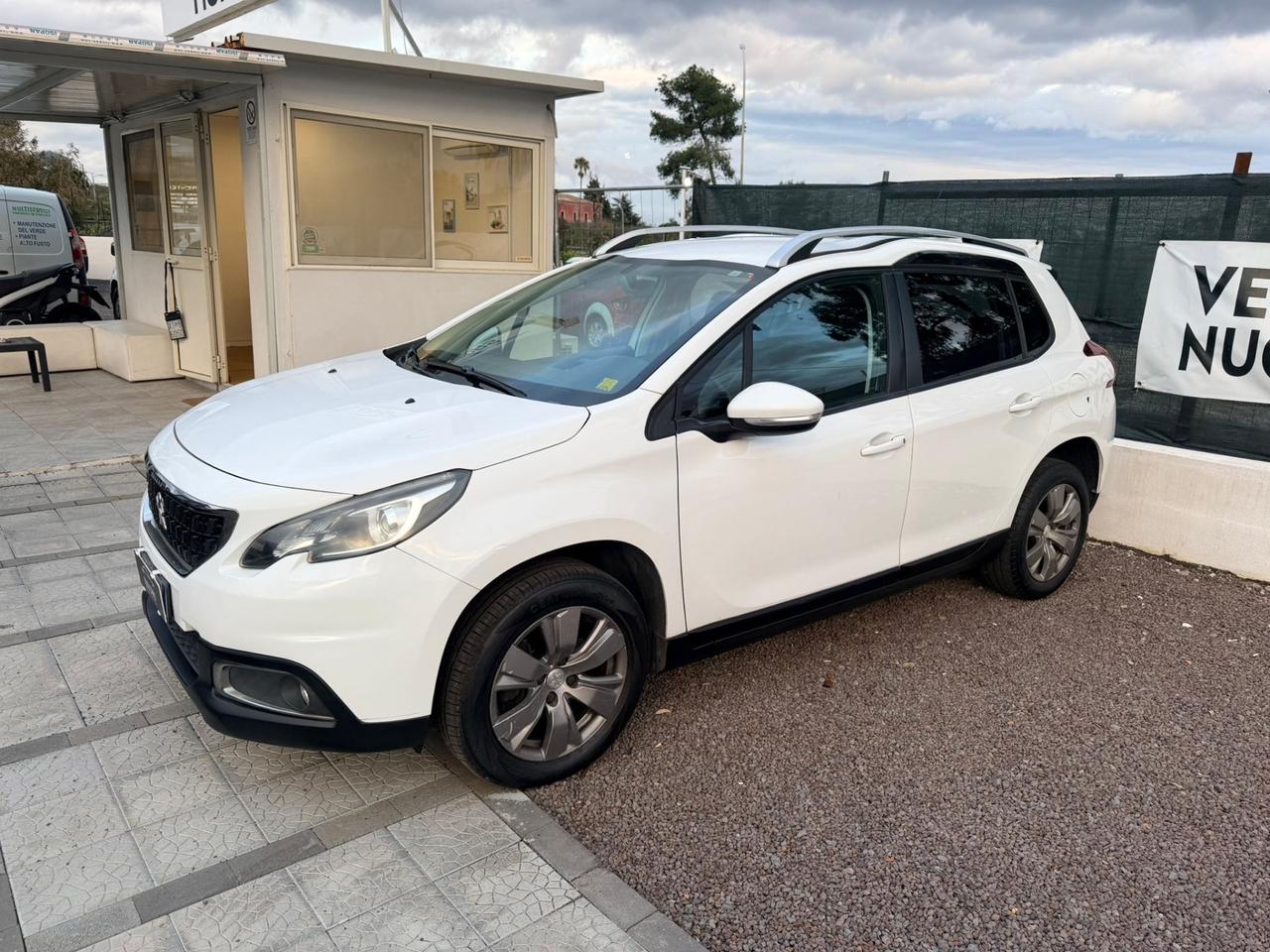 Peugeot 2008 BlueHDi 100 S&S Allure